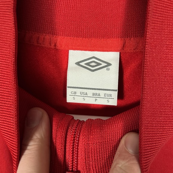 Peru National Team Soccer Jacket Mens Small Red White Umbro Track Zip Top - Picture 4 of 11